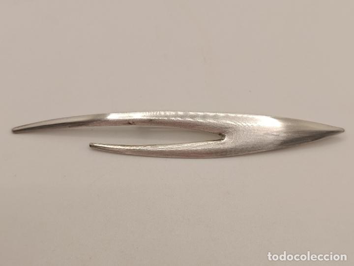 Joyeria: Gran broche de dise&ntilde;o sofisticado en plata de ley mate y brillante. - Foto 5