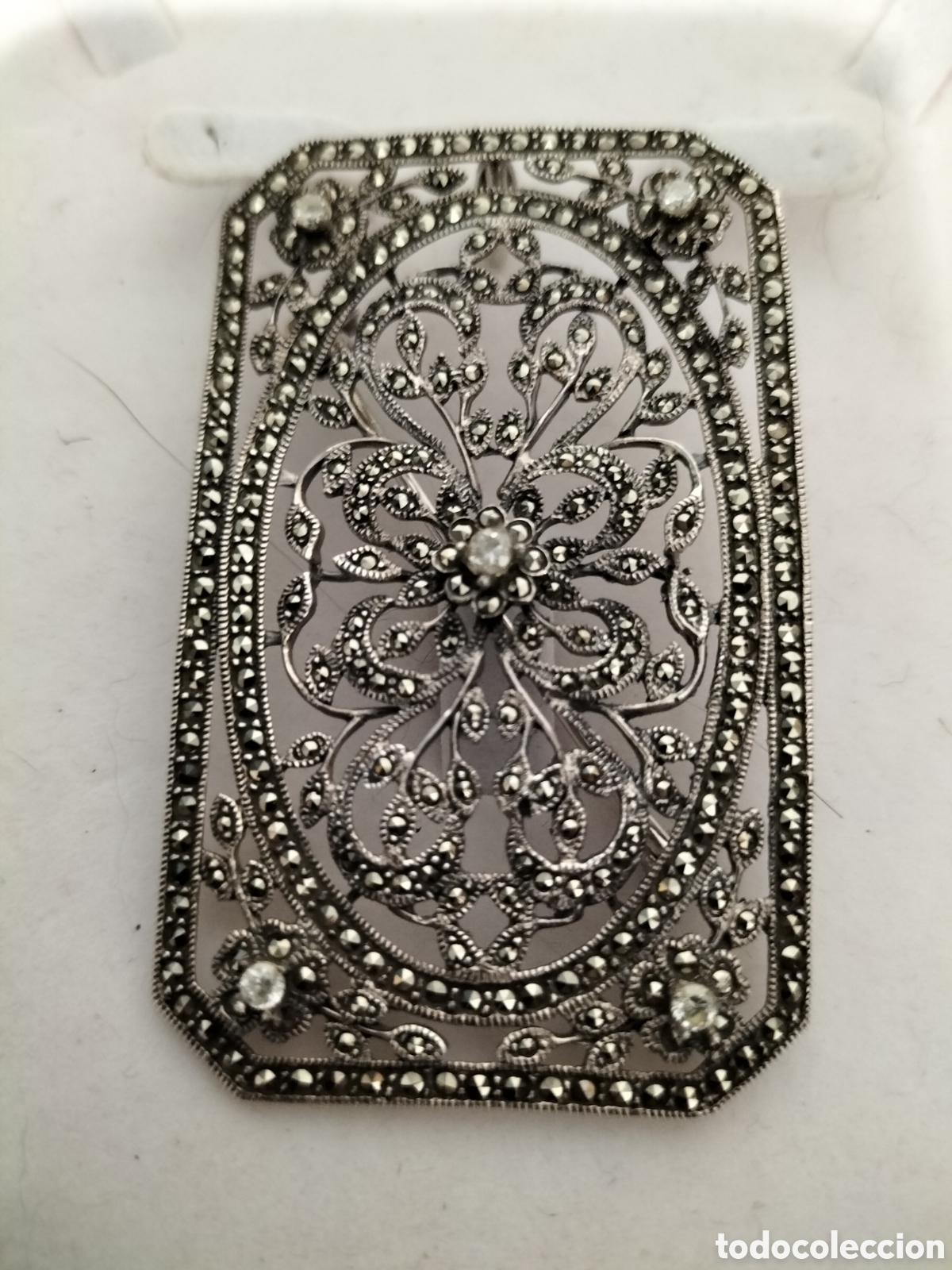 Joyeria: Broche colgante de plata y marquesitas - Foto 1