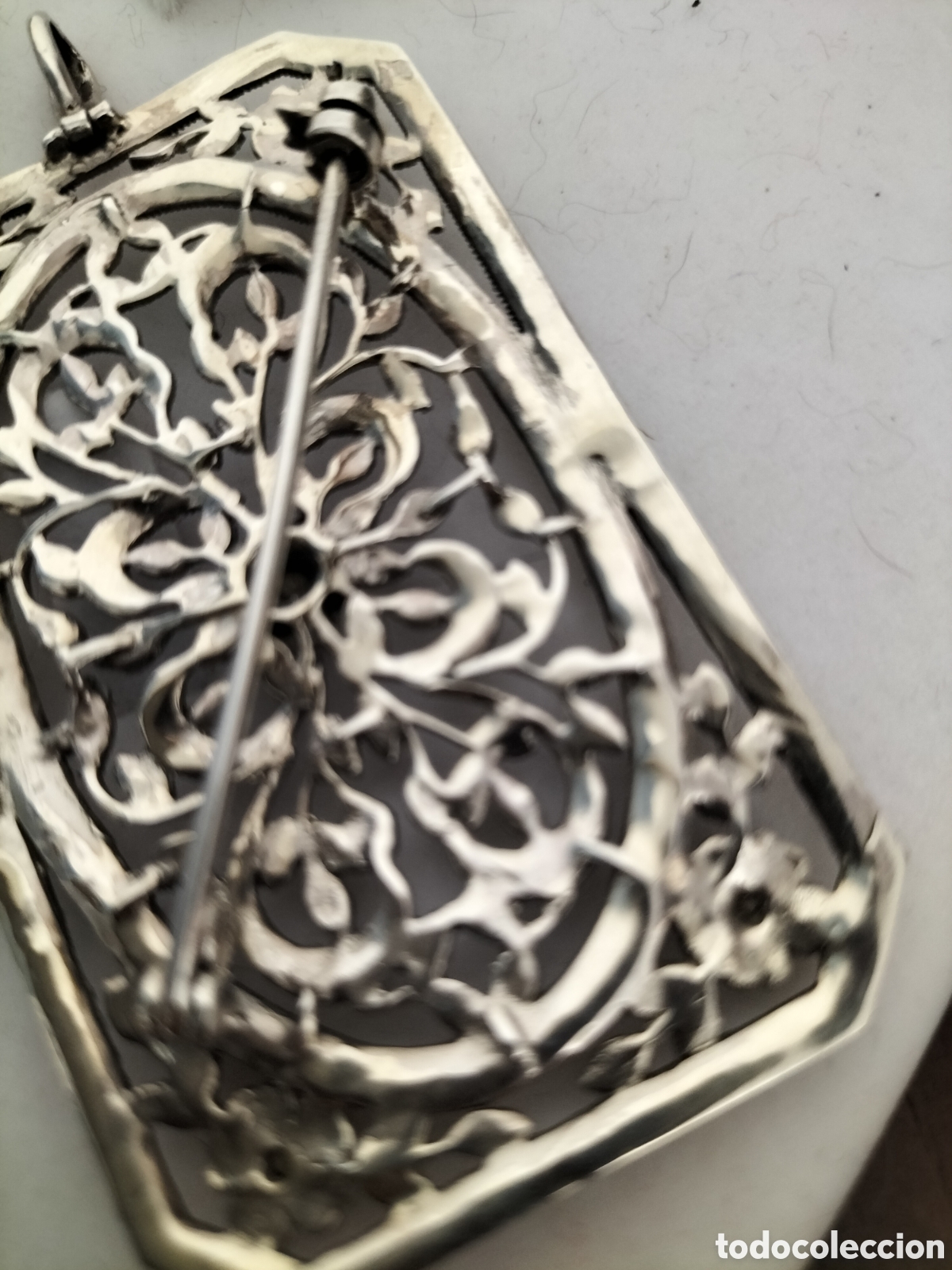 Joyeria: Broche colgante de plata y marquesitas - Foto 3