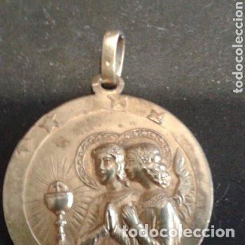 Joyeria: Medalla Eucarist&iacute;a chapado en oro - Foto 1