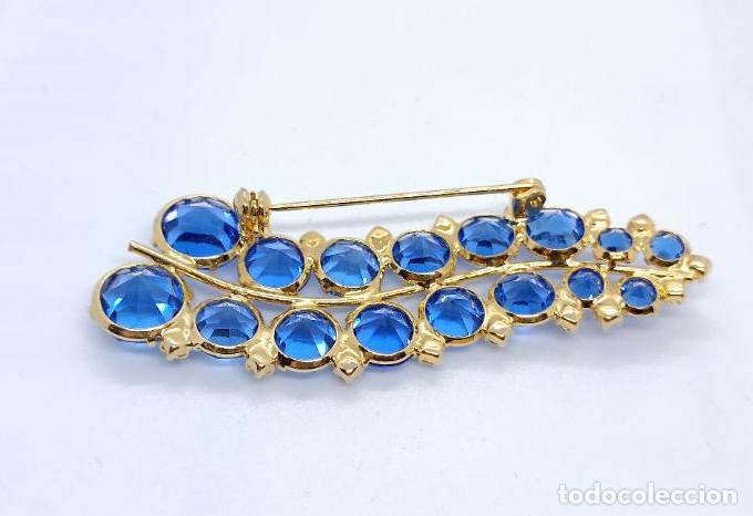 Joyeria: Precioso broche antiguo en oro con forma de racimo de uvas. - Foto 4