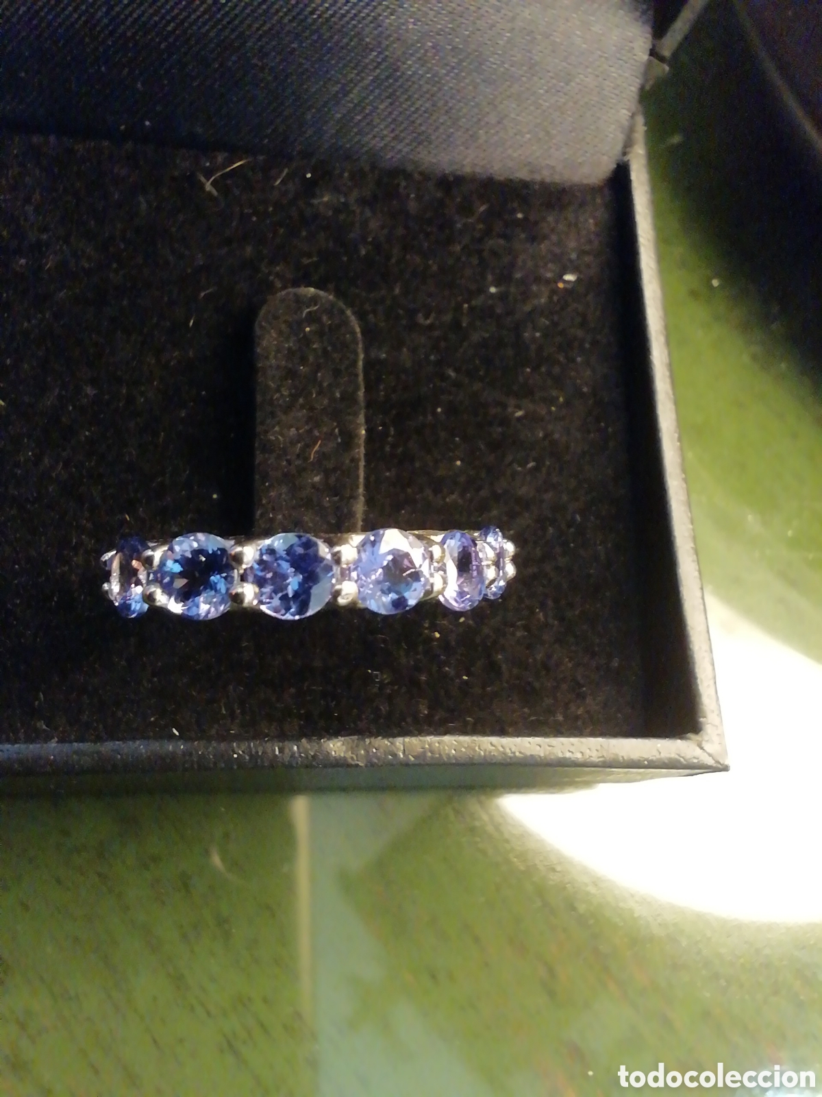 Joyeria: Anillo de tanzanitas de 3,55ct - Foto 1