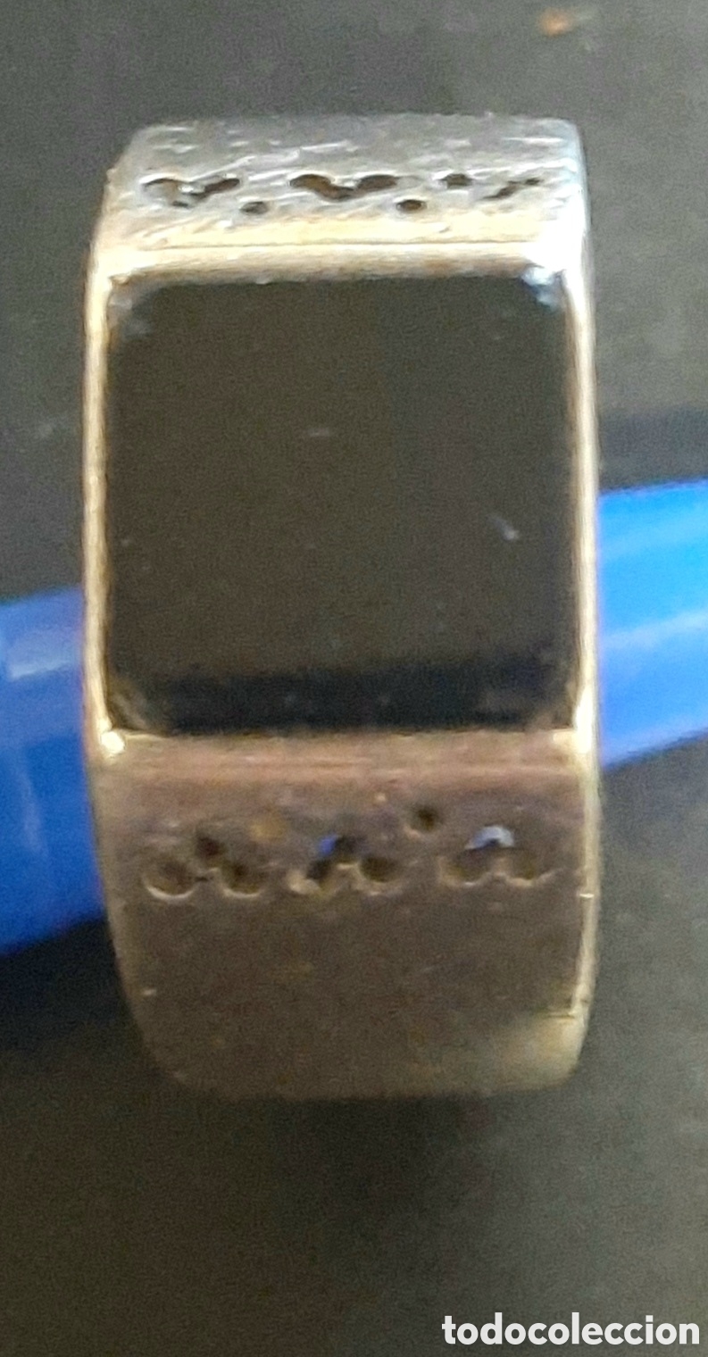 Joyeria: Anillo medieval con onix y flores de loss - Foto 1
