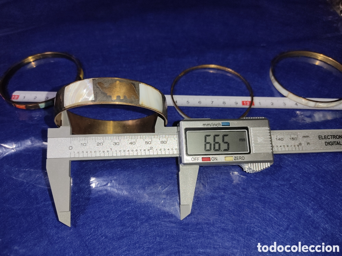 Joyeria: Pulsera de n&aacute;car,a&ntilde;os 70,las 4 que se ven. - Foto 6