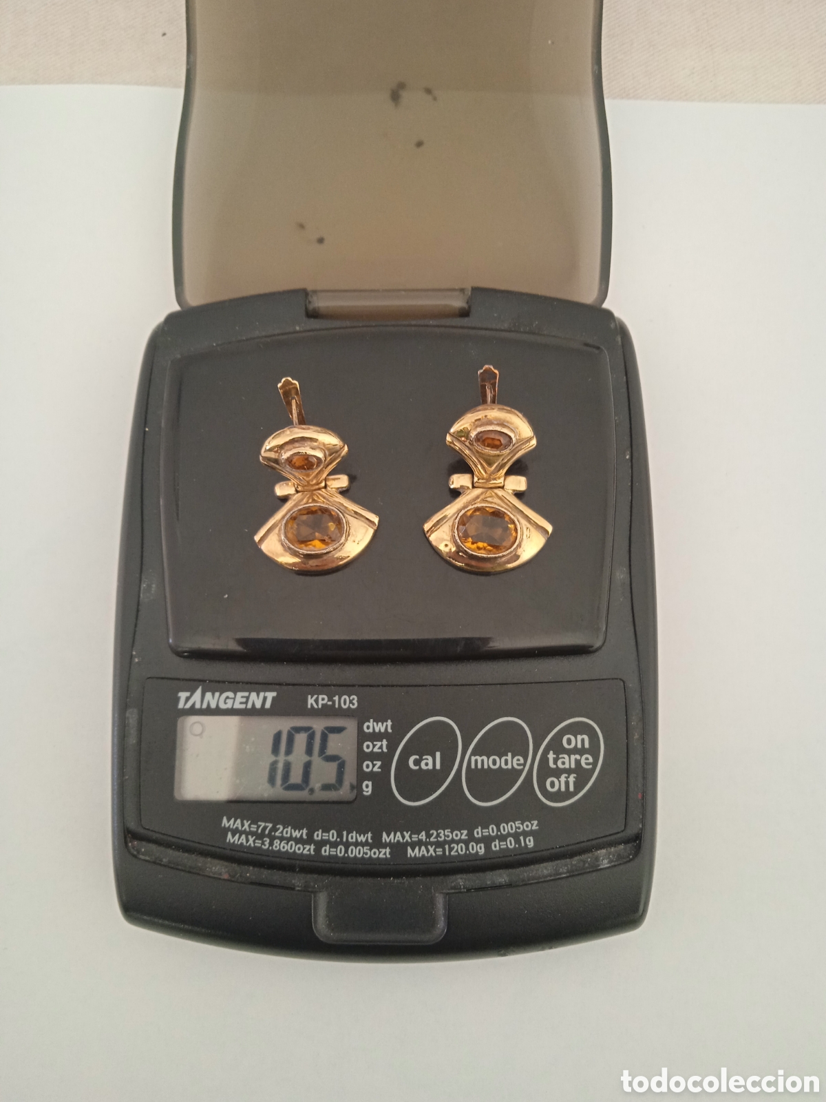 Gioielleria: Pendientes sin usar plata dorada