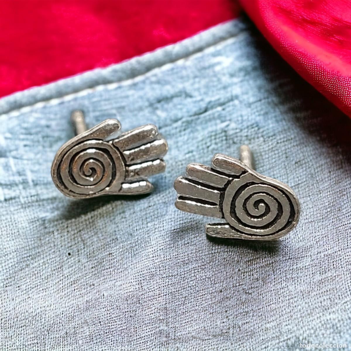 Joyeria: Par de Pendientes de Plata de Ley con Forma de Mano de F&aacute;tima - Foto 1