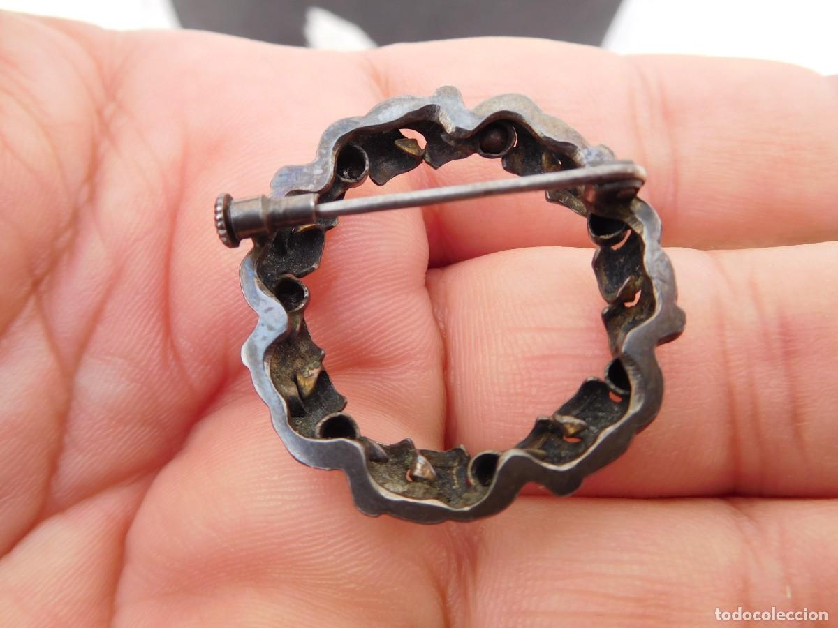 Joyeria: Broche antiguo de plata y vistas de oro - Foto 4