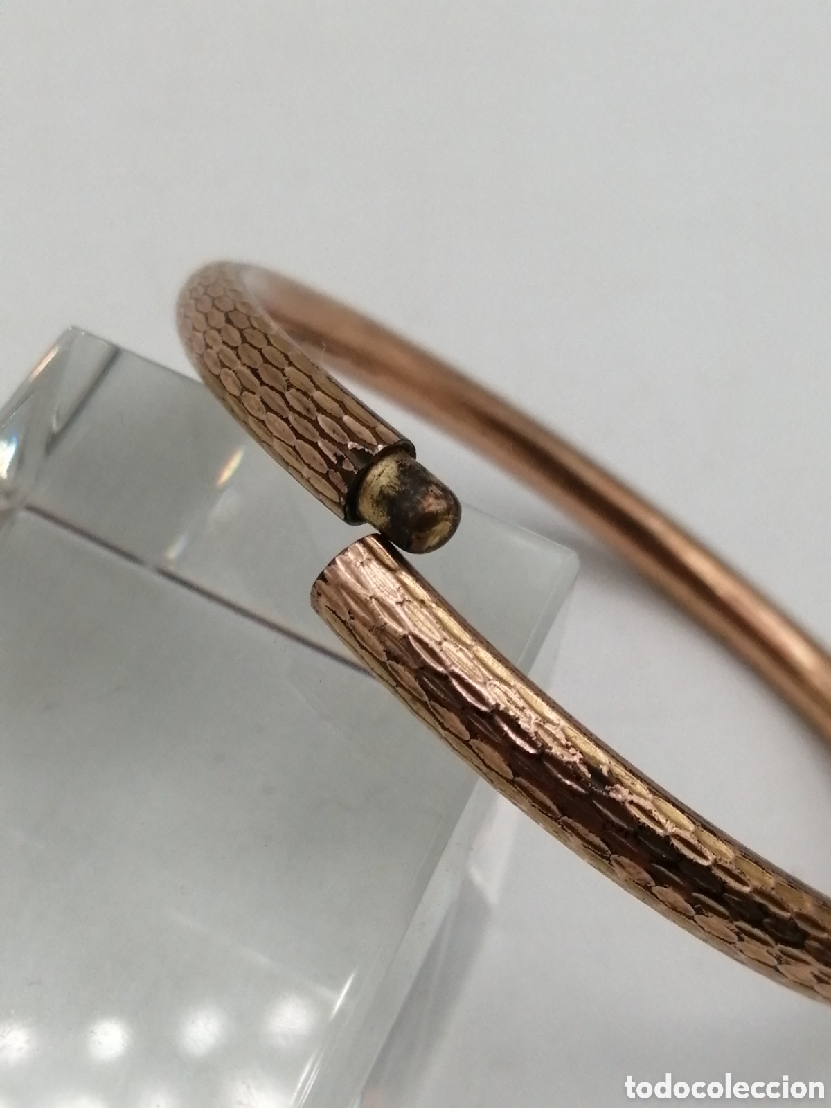Joyeria: Antigua pulsera lat&oacute;n repujado chapado oro - Foto 4