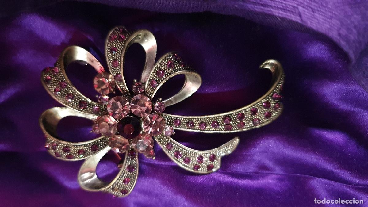 Joyeria: Broche plateado con piedras moradas - Foto 1