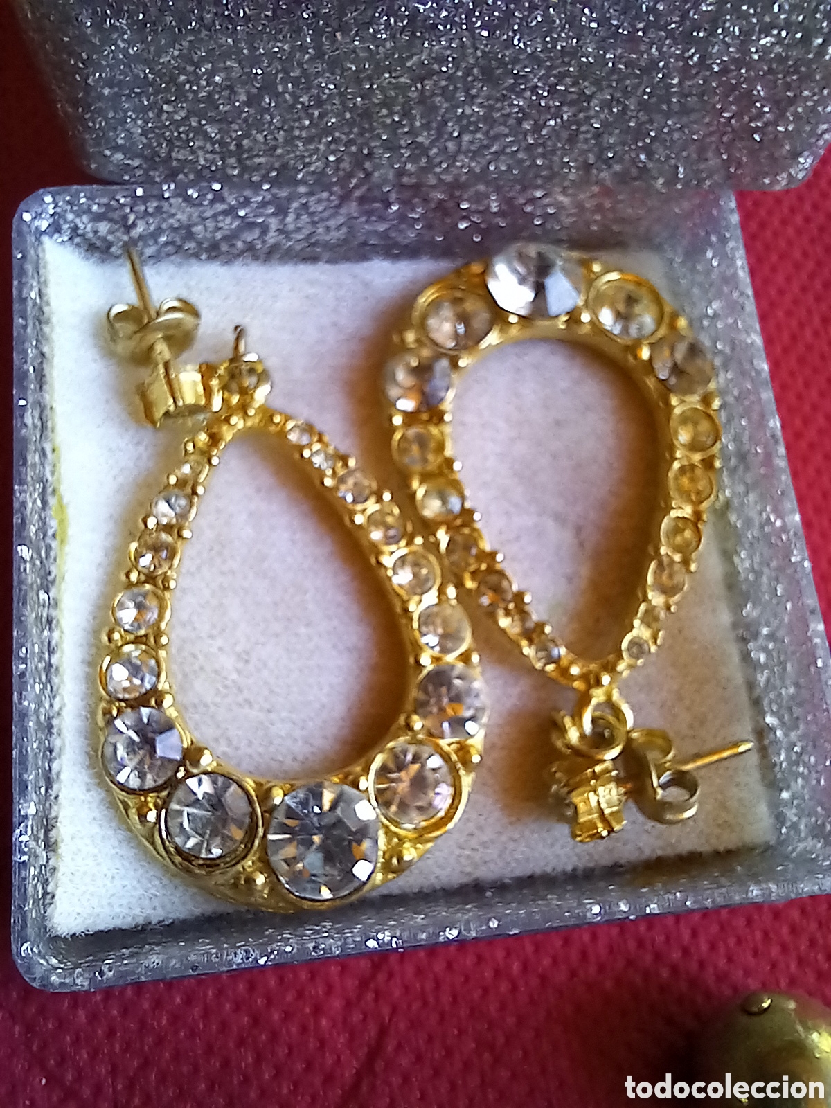 Joyeria: LOTE RESTOS DE PENDIENTES Y CADENA CON FLORES - Foto 2
