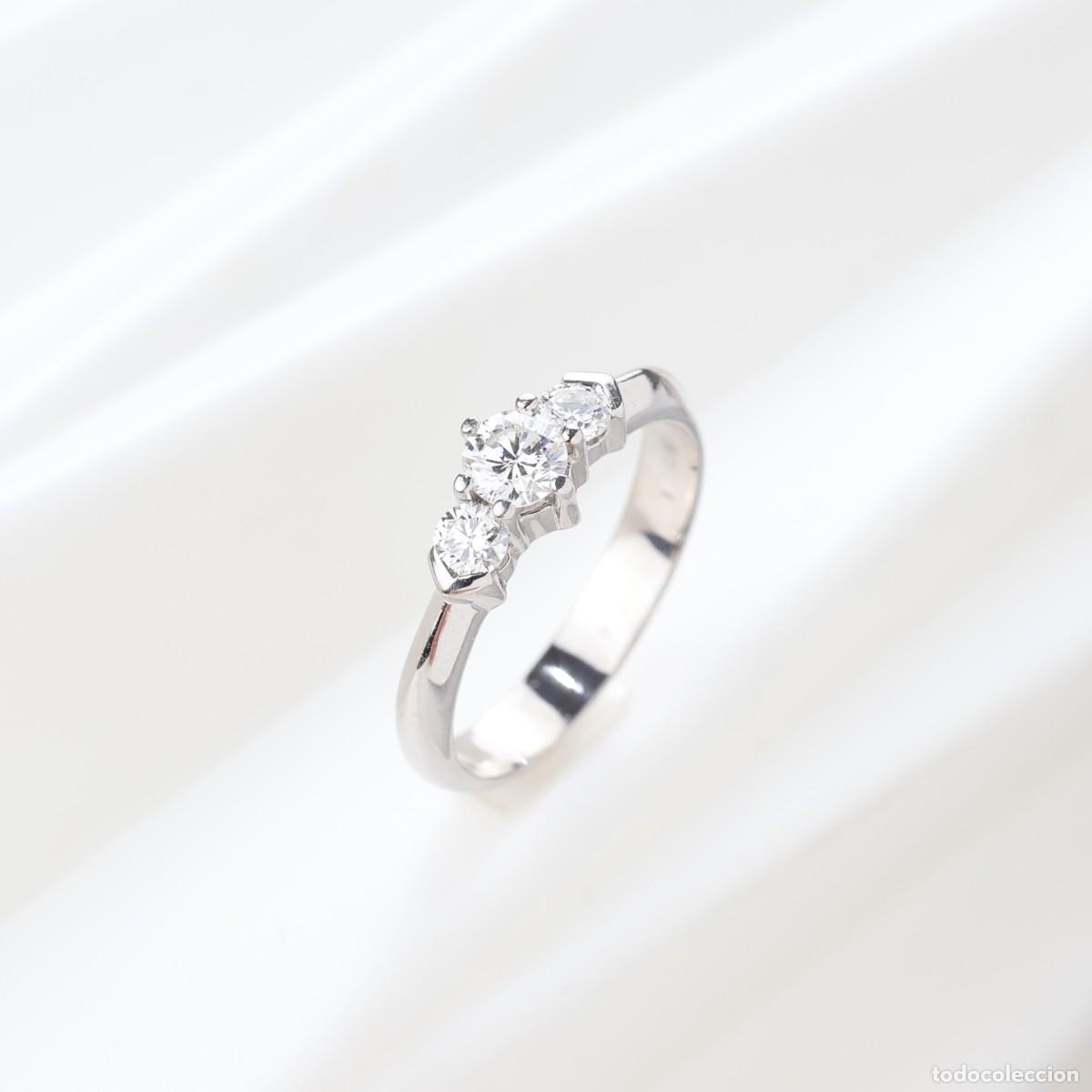 Joyeria: Anillo tresillo oro y diamantes - Foto 3