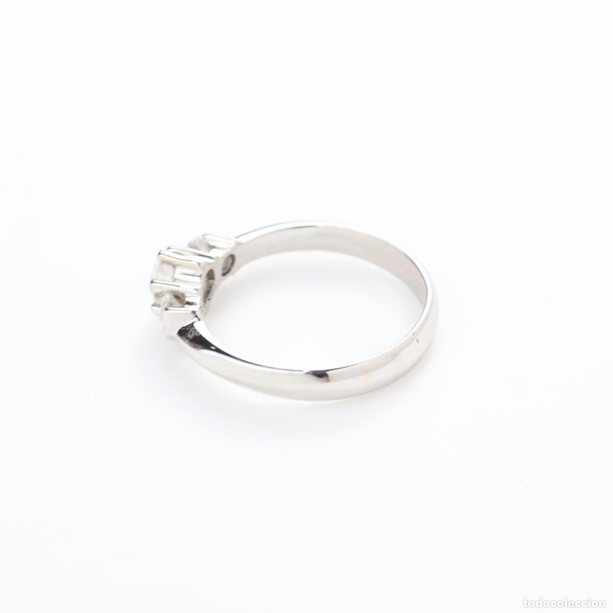Joyeria: Anillo tresillo oro y diamantes - Foto 5