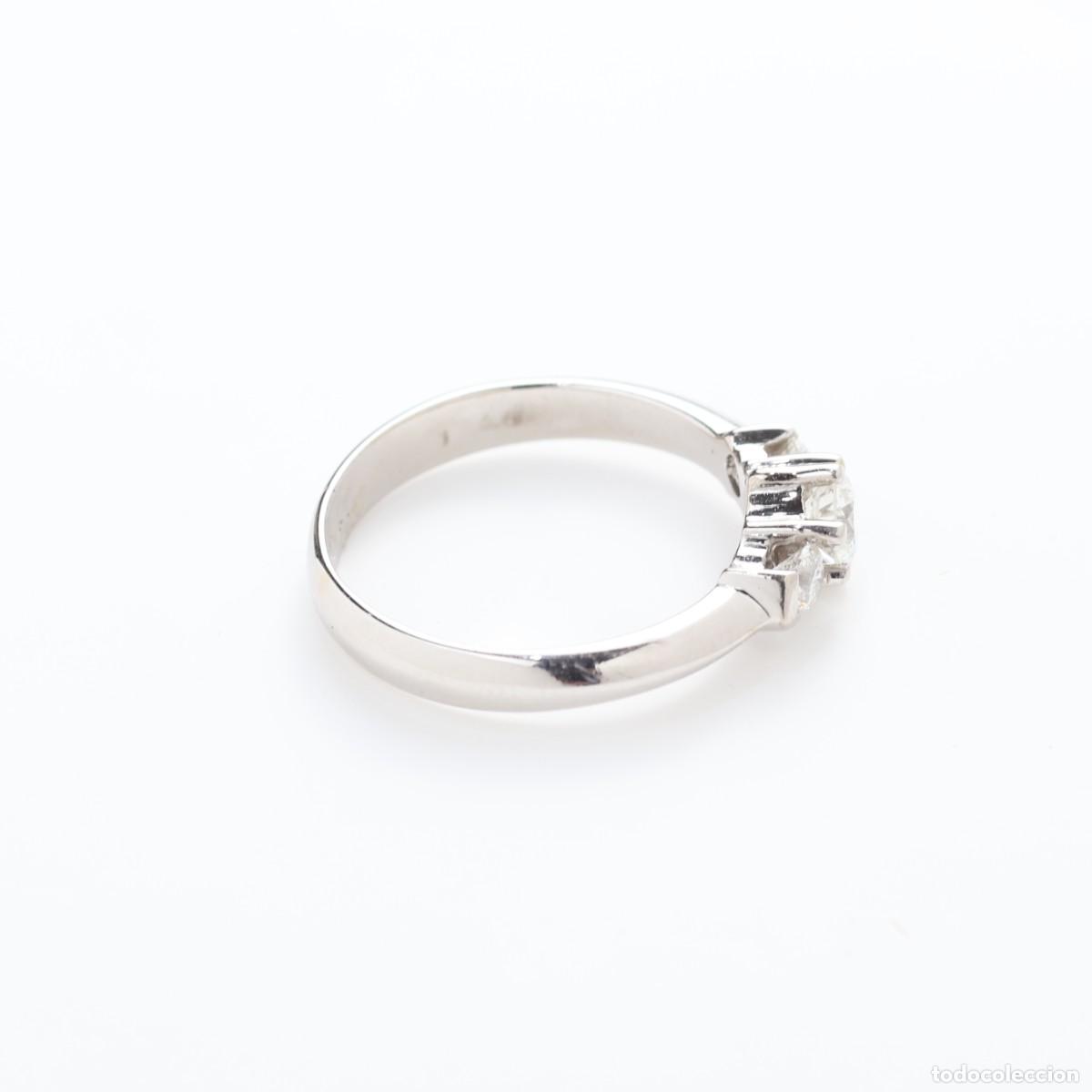 Joyeria: Anillo tresillo oro y diamantes - Foto 7