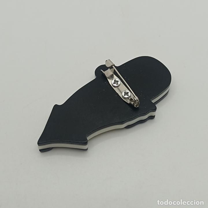 Joyeria: Original broche de Charlie Chaplin en acr&iacute;lico. - Foto 5