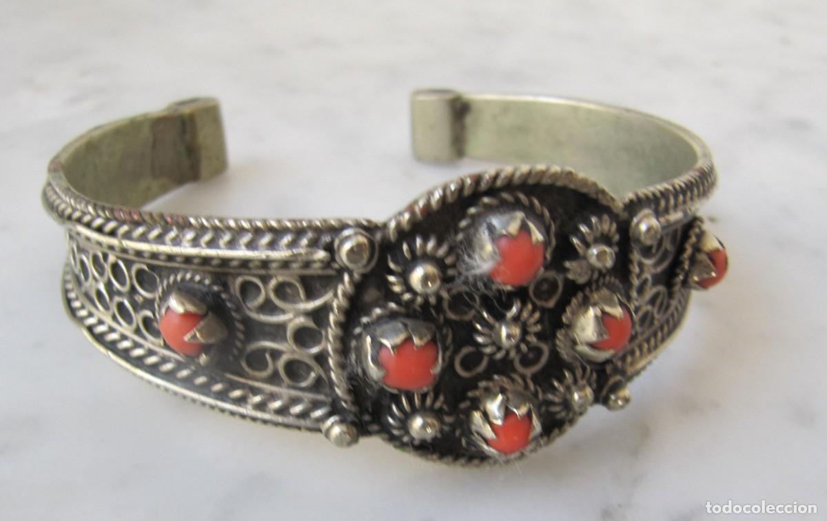 Joyeria: Pulsera esclava plata bereber y coral - Foto 2