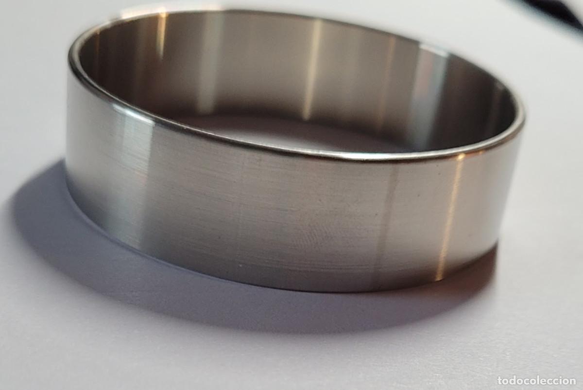 Joaillerie: Anillo de acero macizo plateado - Estilo minimalista ancho 50 mm. unisex