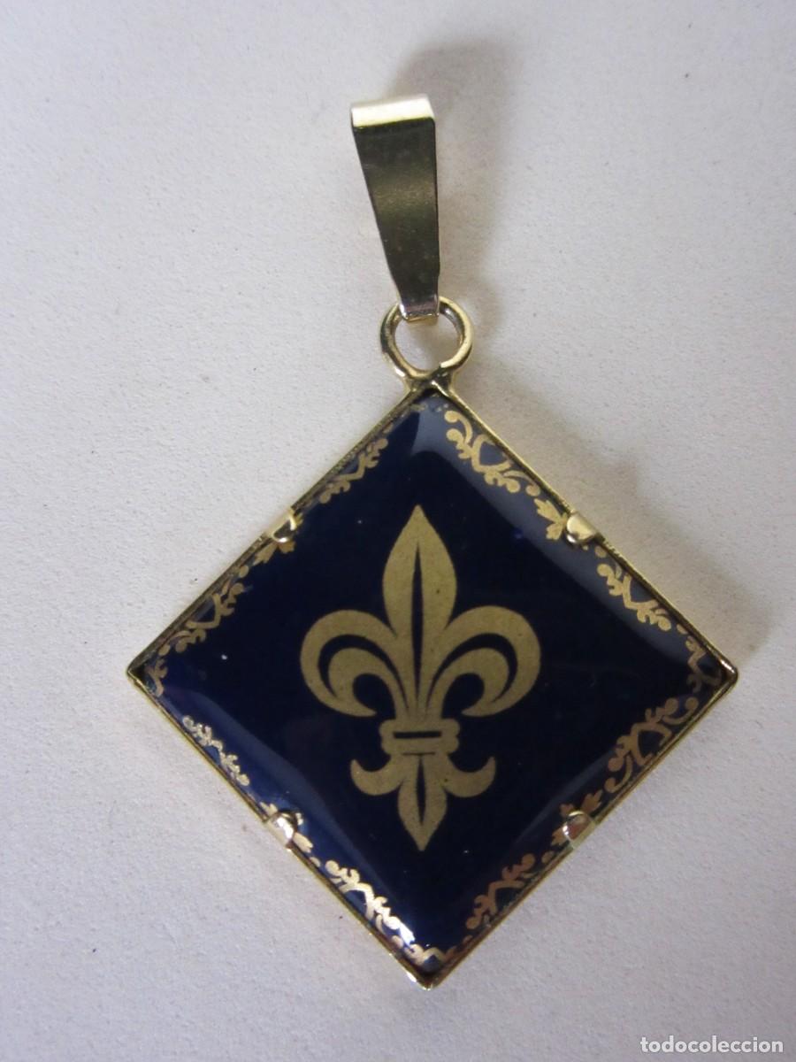 Joyeria: COLGANTE DE ESMALTE CON LA FLOR DE LIS - Foto 1