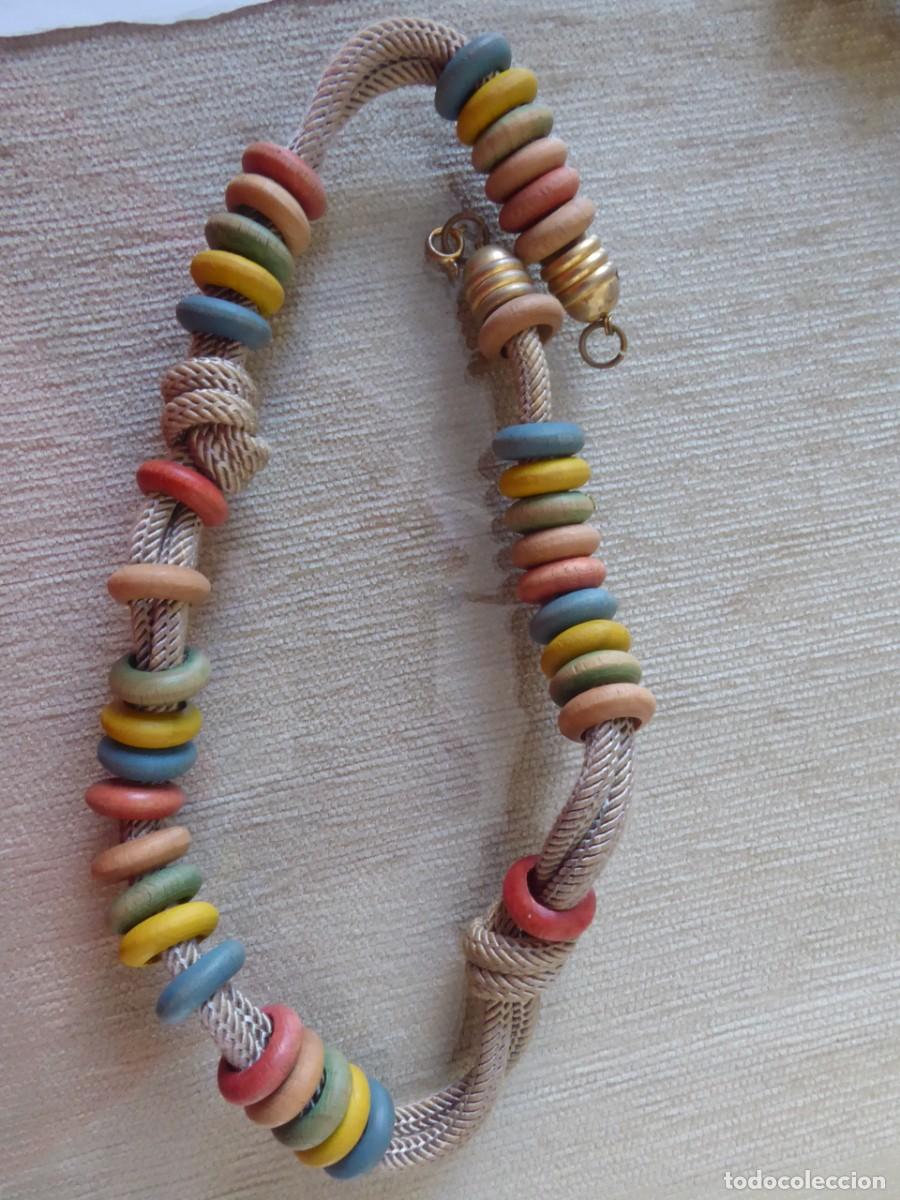 Joyeria: Collar de madera pintada - Foto 1