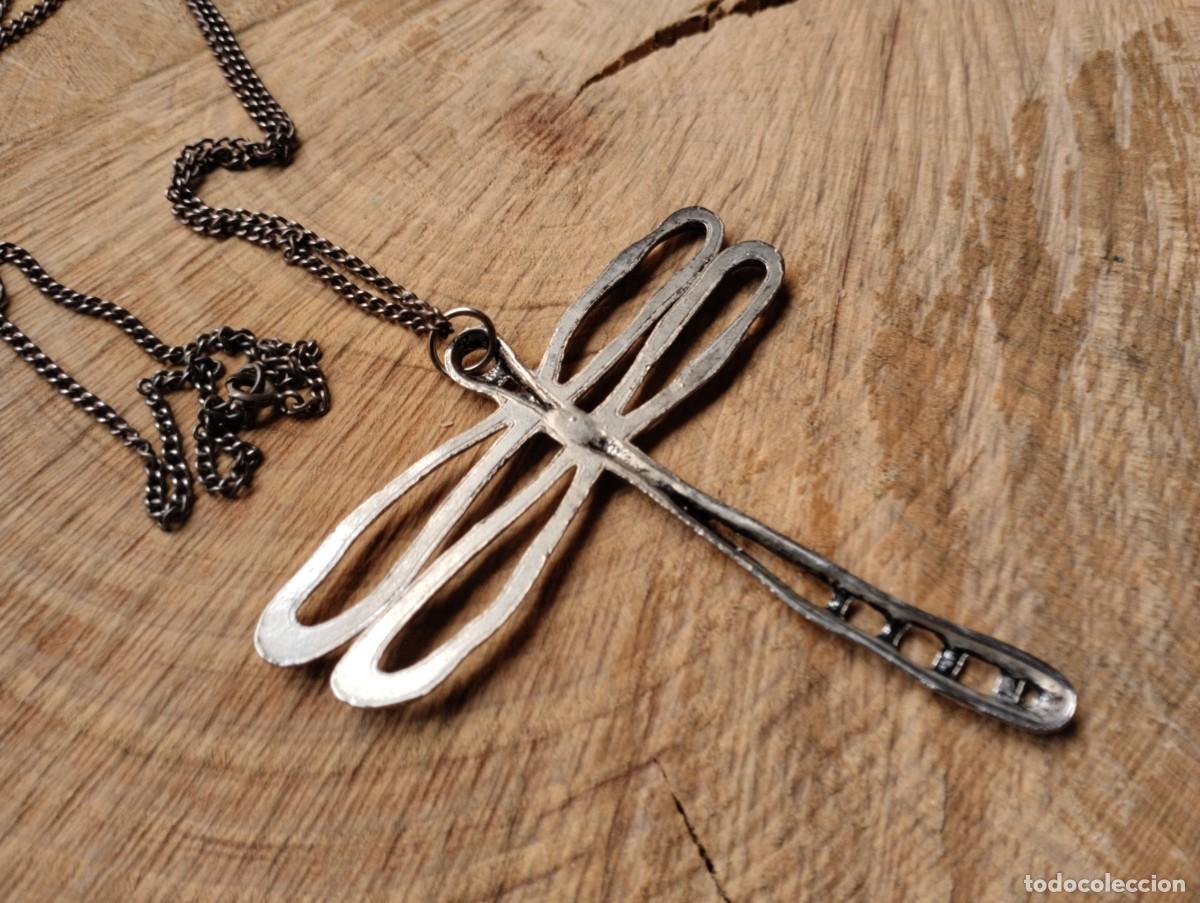 Joyeria: Colgante plateado con forma de lib&eacute;lula y con cadena - Foto 7