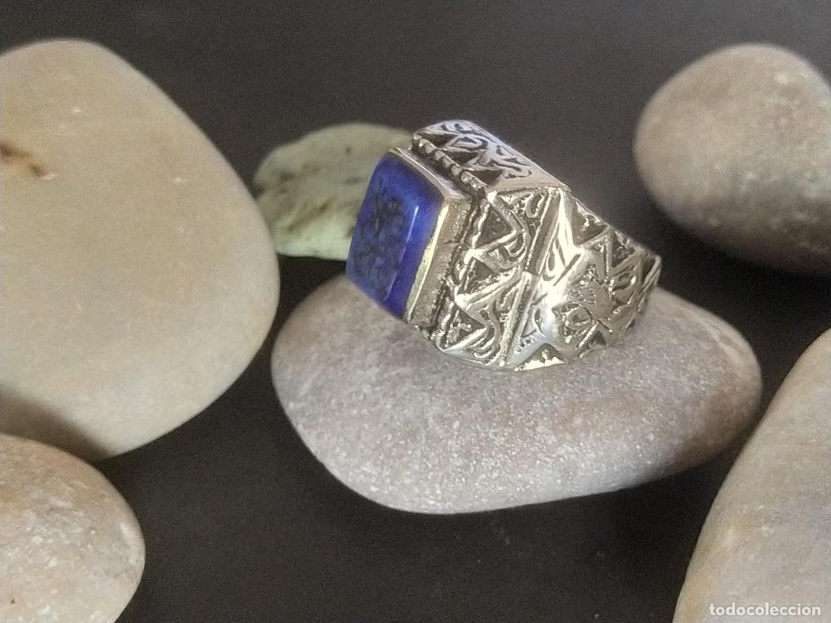Joyeria: Antiguo anillo &aacute;rabe de plata y lapisl&aacute;zuli - Foto 2