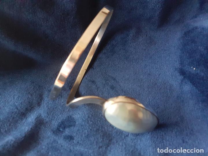 Joyeria: Pulsera brazalete plata y madreperla - Foto 4