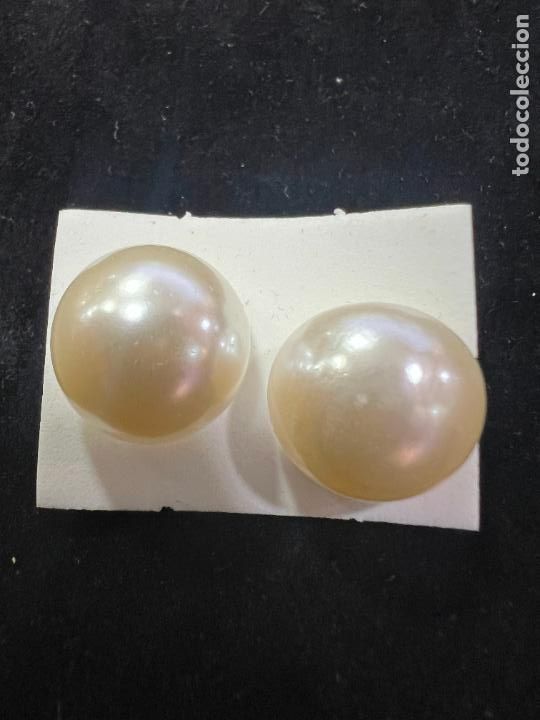 Gioielleria: PAREJA DE PENDIENTES IMITANDO PERLA Y PLATA - MEDIDA 1,5 CM