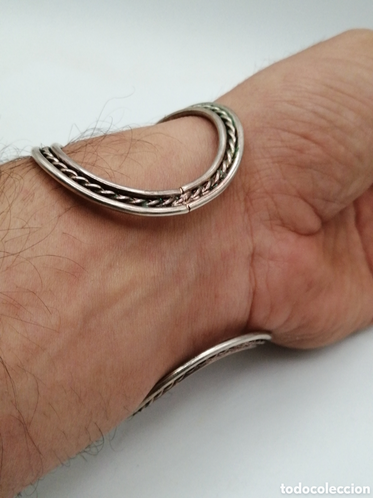 Joyeria: Pulsera brazalete metal plateado - Foto 5
