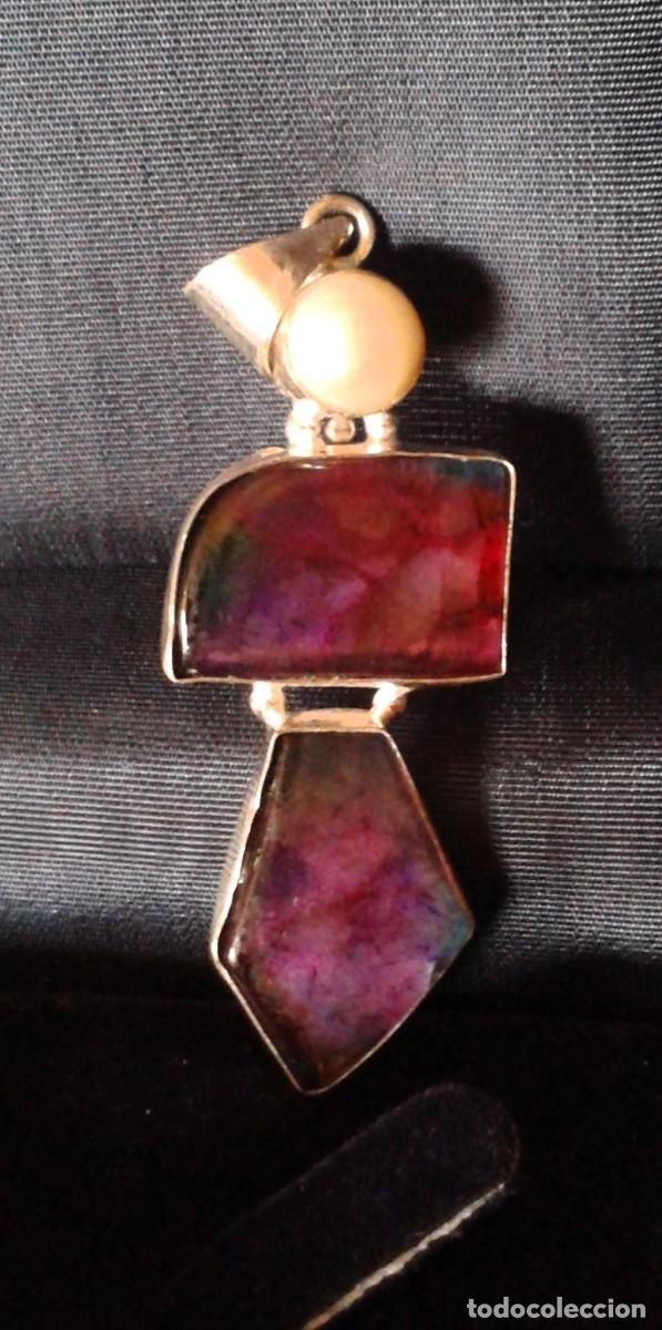 Joyeria: COLGANTE CON LABRADORITA TORNASOL Y SIMIL PERLA - Foto 1