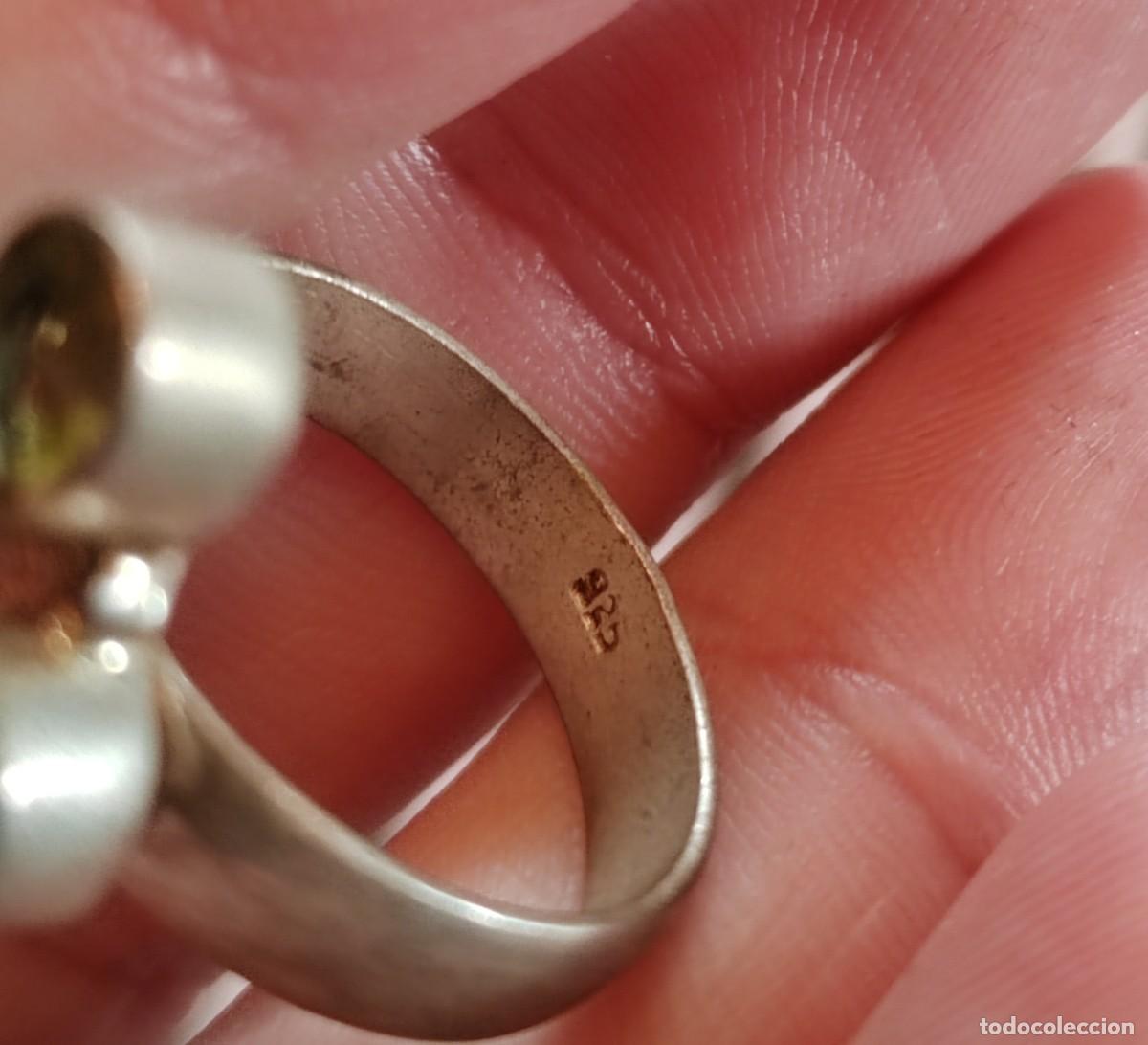 Joyeria: Anillo Plata de Ley con Granates y Peridotos - Foto 2