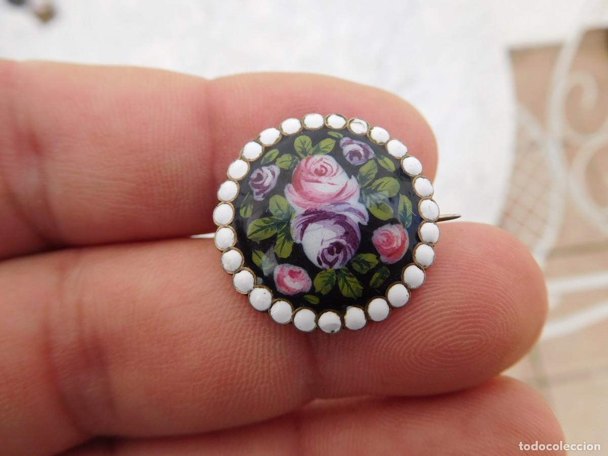Joyeria: Broche antiguo de plata y esmalte - Foto 1