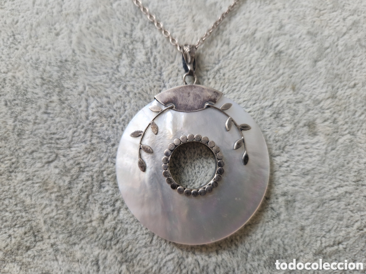 Joyeria: COLGANTE EN NACAR Y PLATA CON CADENA - Foto 1