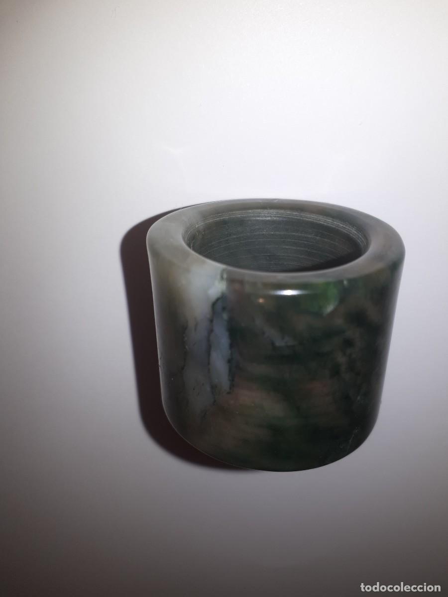 Joyeria: Antiguo anillo de jade. - Foto 2