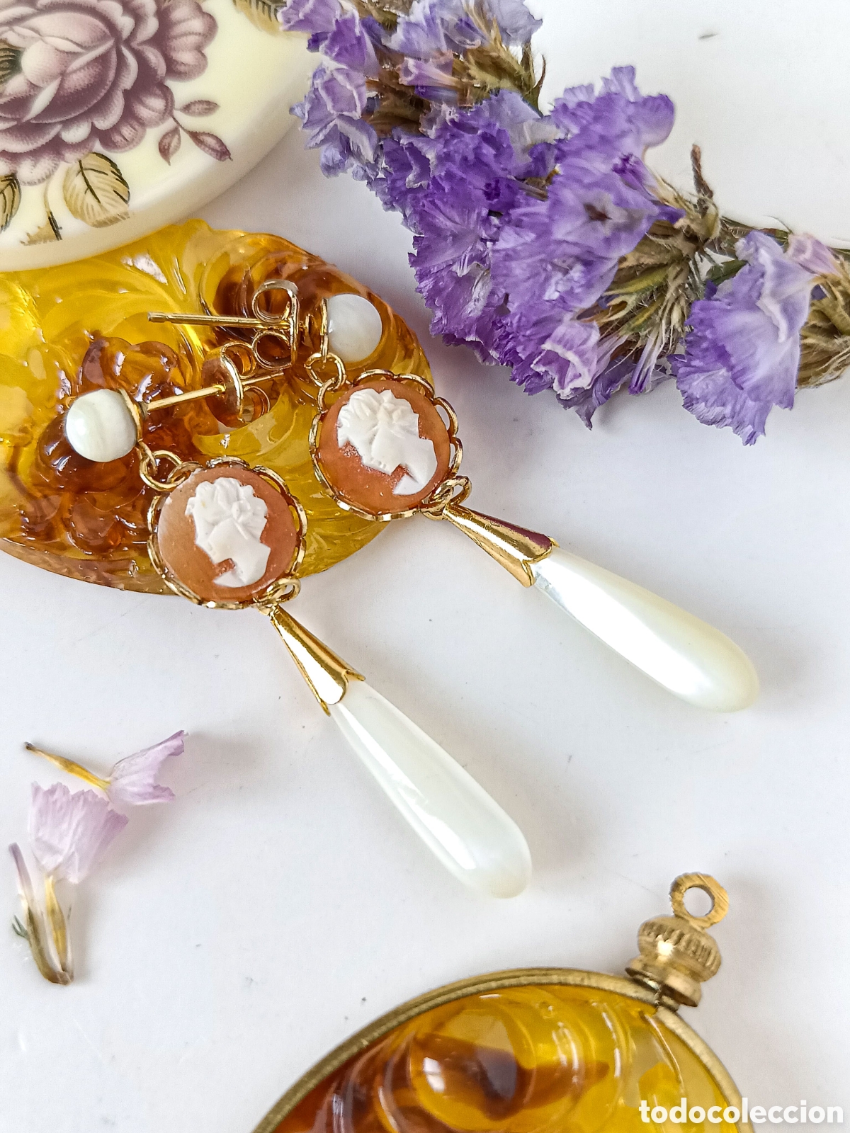 Joyeria: ⌛ Pendientes l&aacute;grima de n&aacute;car y camafeo - Foto 1