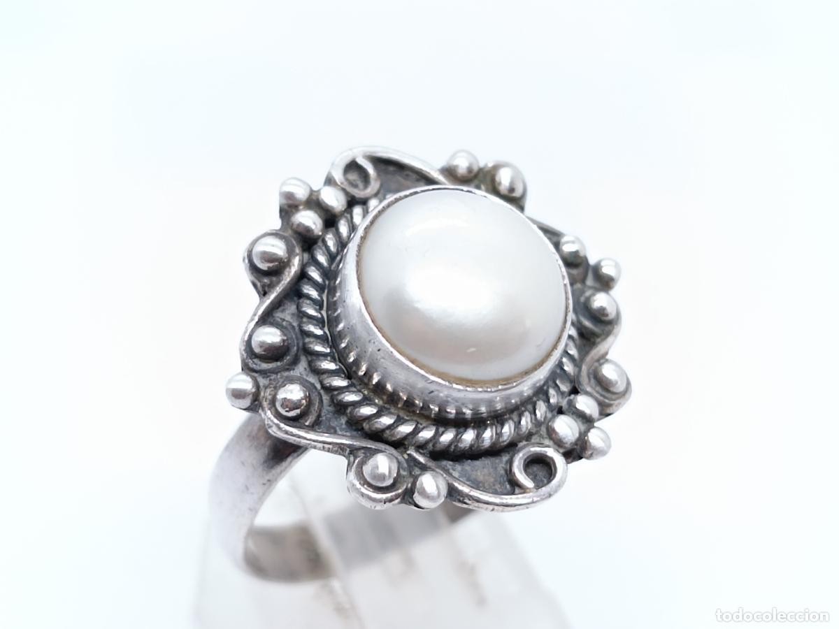 Joyeria: Elegante anillo antiguo en plata de ley contrastada con perla - Foto 1