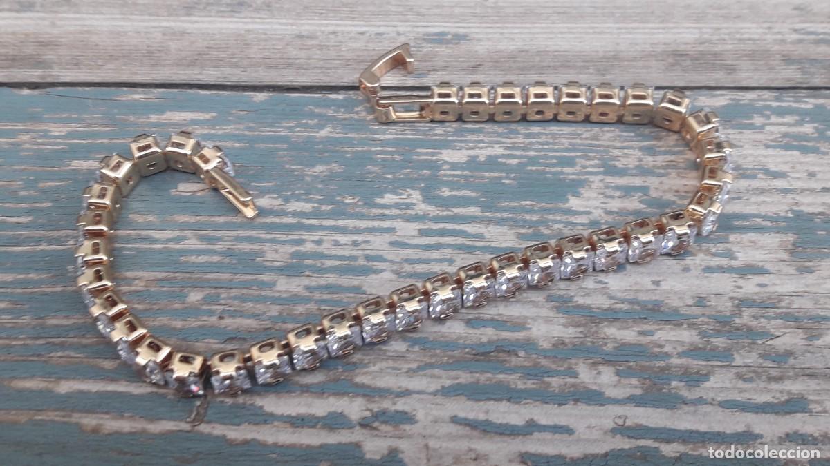 Joyeria: Pulsera riviere chapada en oro con circonitas engastadas. - Foto 3