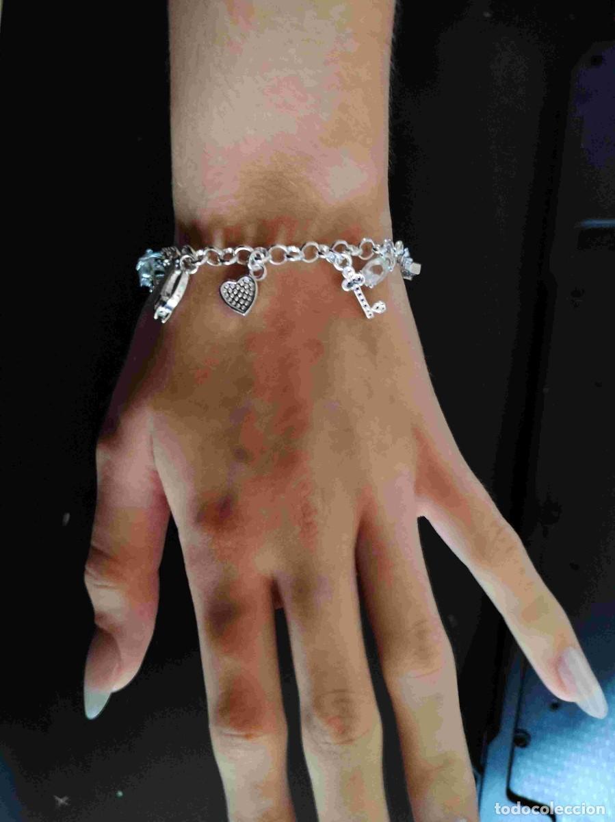 Joyeria: Pulsera de 13 colgantes nueva - Foto 5