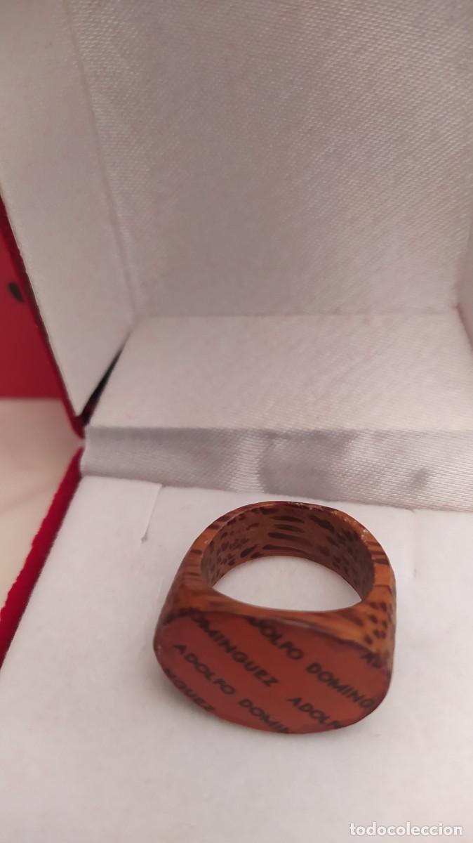 Joyeria: Anillo de madera de Adolfo Dom&iacute;nguez a ESTRENAR - Foto 2