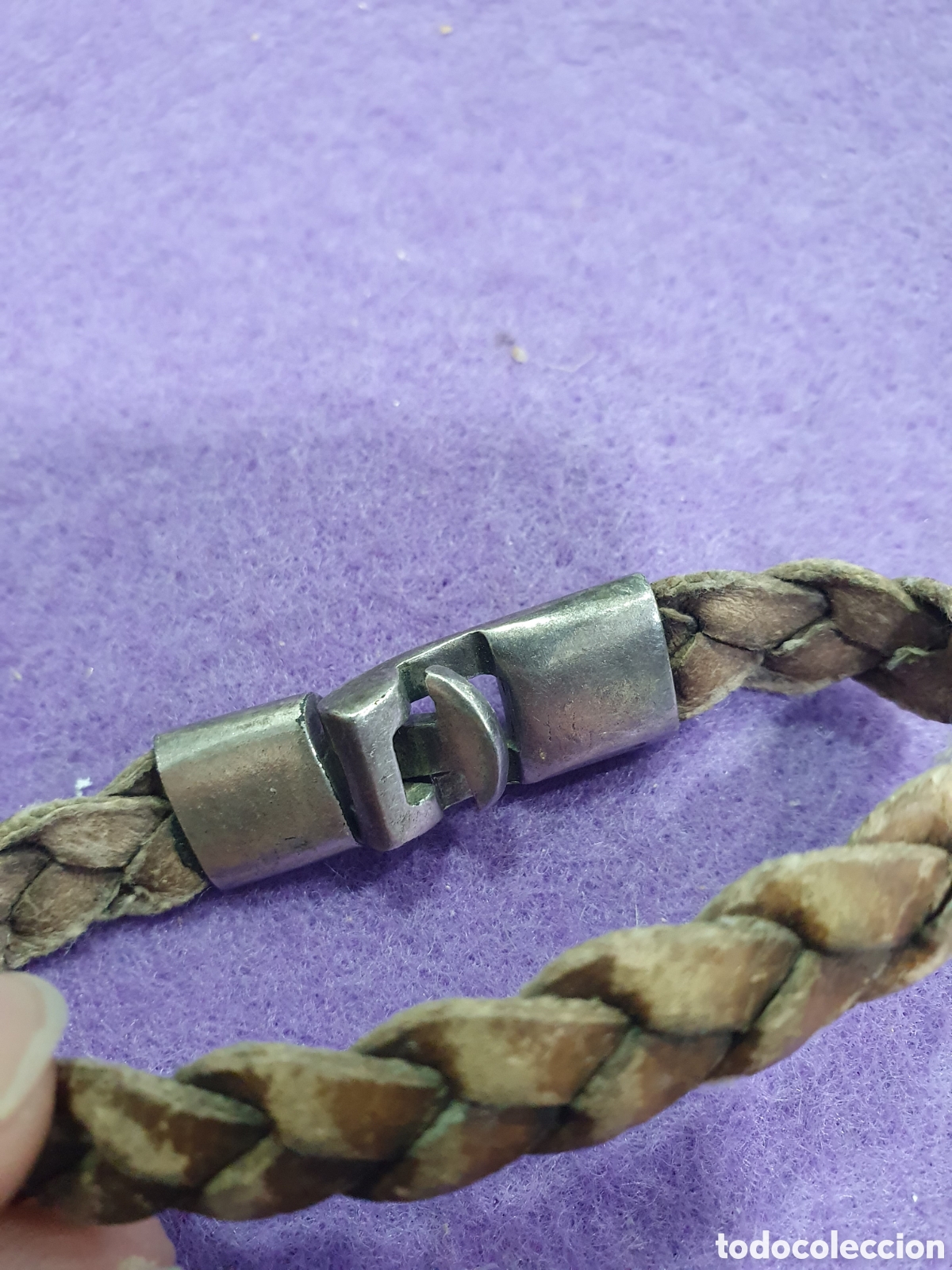 Joyeria: Pulsera Uno de 50. Cuero y metal. (L68) - Foto 4