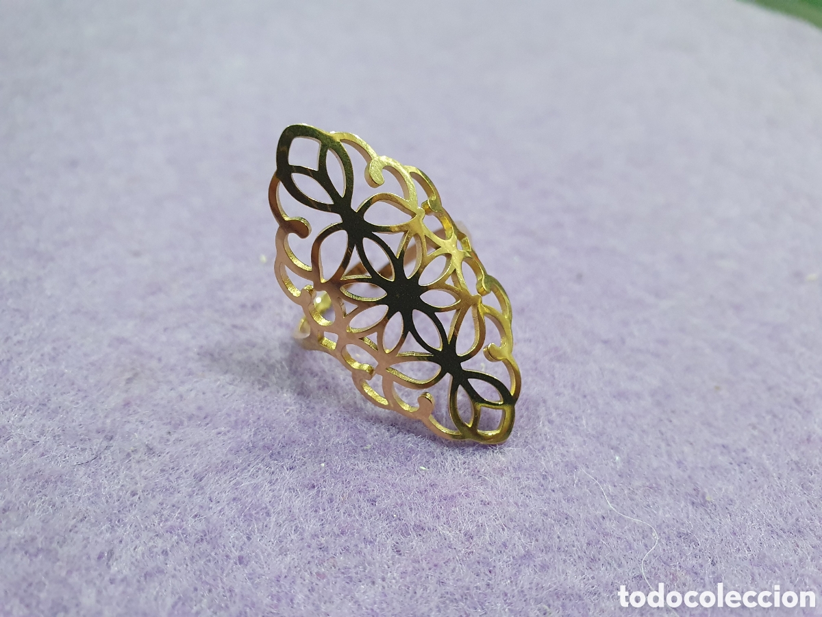 Joyeria: Anillo dorado con calados. Ajustable. (L24) - Foto 1