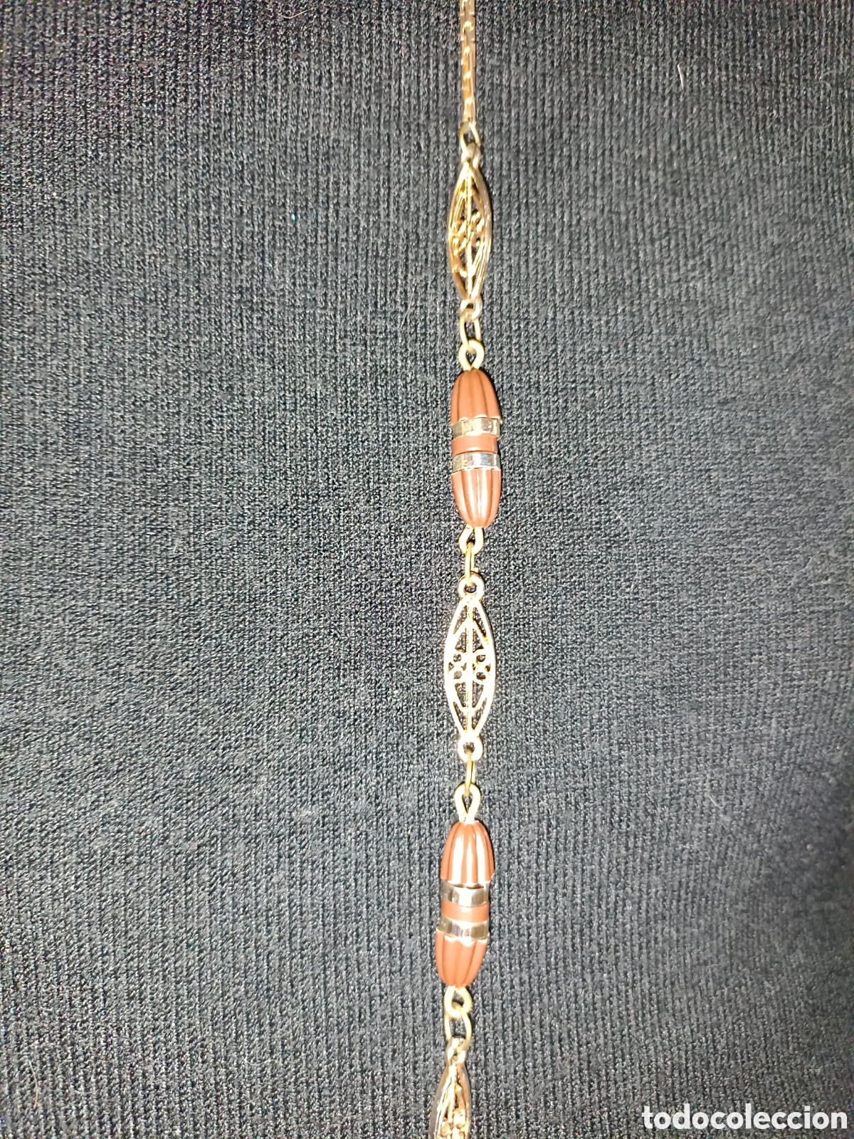 Joyeria: Collar largo de color dorado - Foto 2