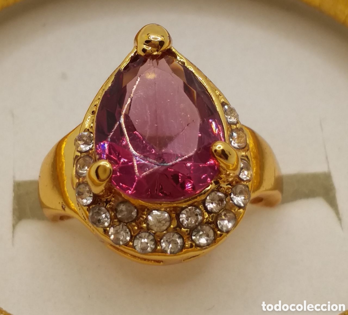 Joyeria: Anillo modelo Imperial.Tipo Zawaroski en rojo. - Foto 1