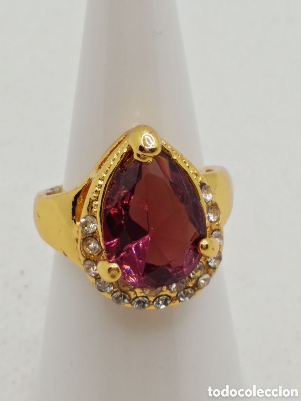 Joyeria: Anillo modelo Imperial.Tipo Zawaroski en rojo. - Foto 2