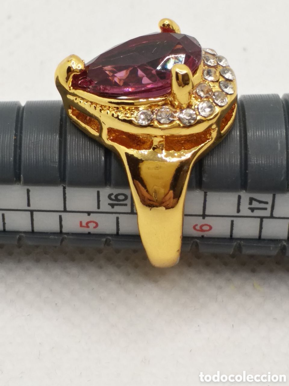 Joyeria: Anillo modelo Imperial.Tipo Zawaroski en rojo. - Foto 3