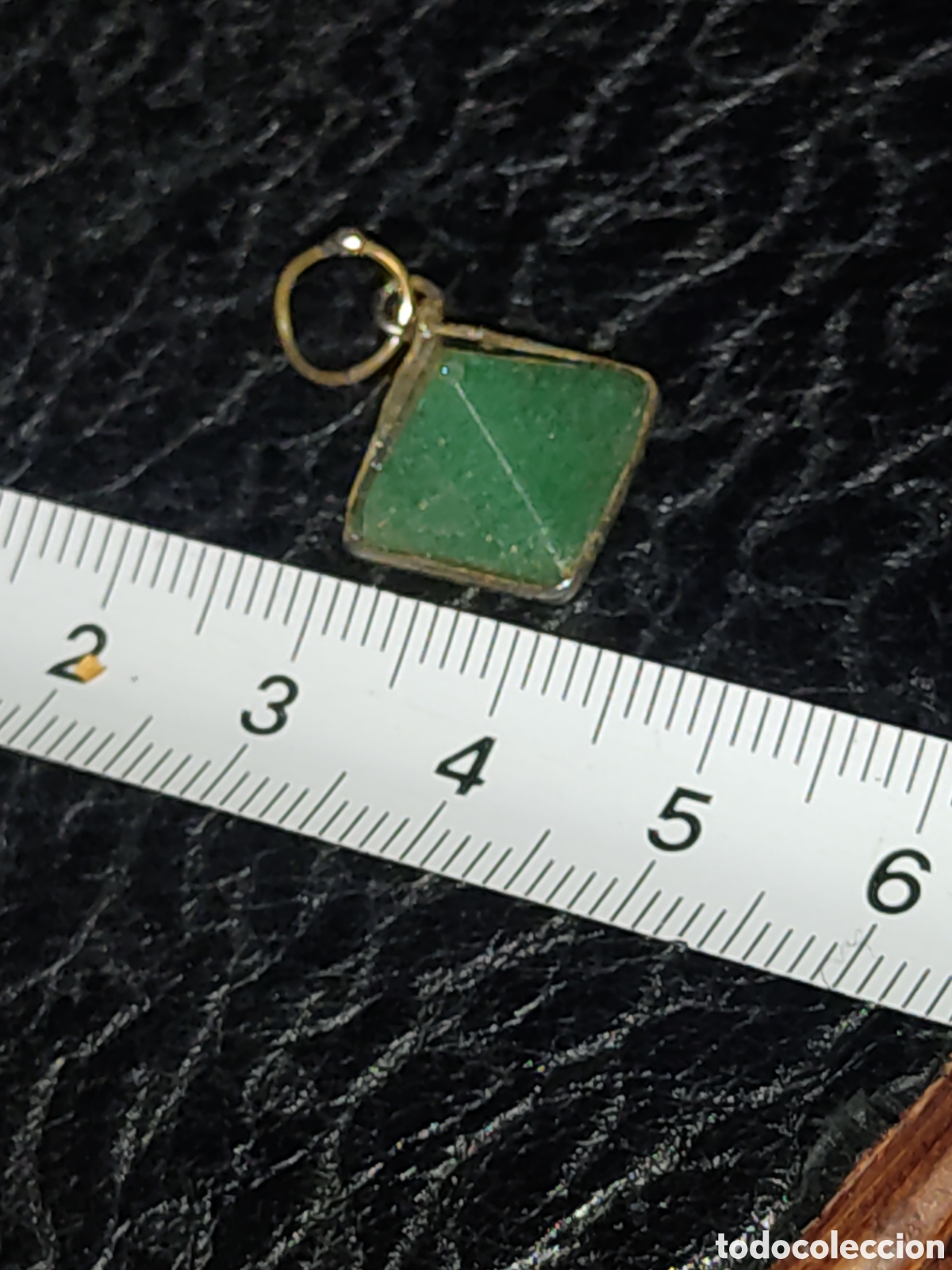 Joyeria: Colgante pir&aacute;mide egipcia de jade. - Foto 2