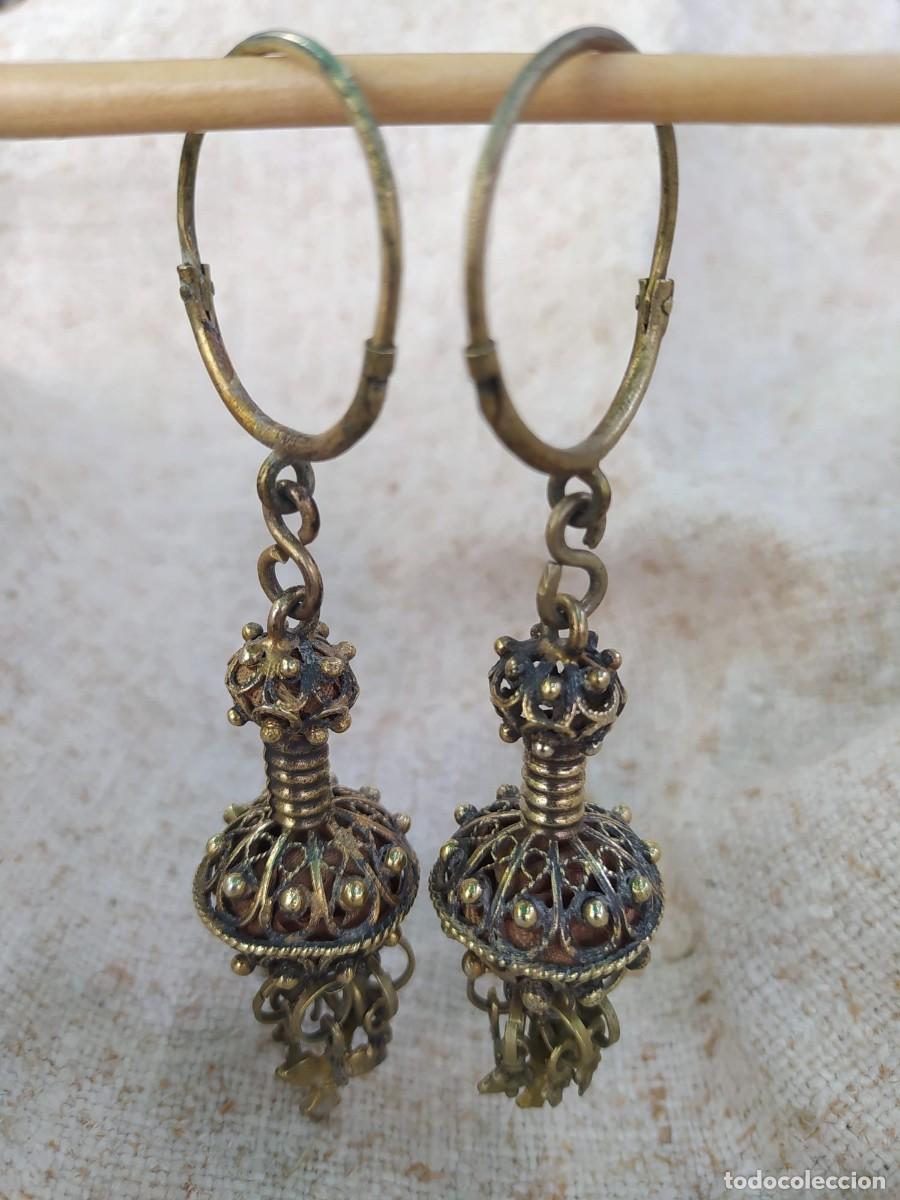 Joyeria: Pendiente leon&eacute;s antiguo - Foto 1