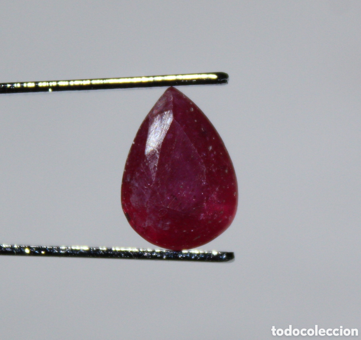 Joyeria: Rub&iacute; 3.26 quilates talla pera. - Foto 2
