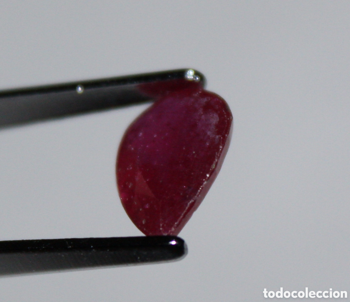 Joyeria: Rub&iacute; 3.26 quilates talla pera. - Foto 3