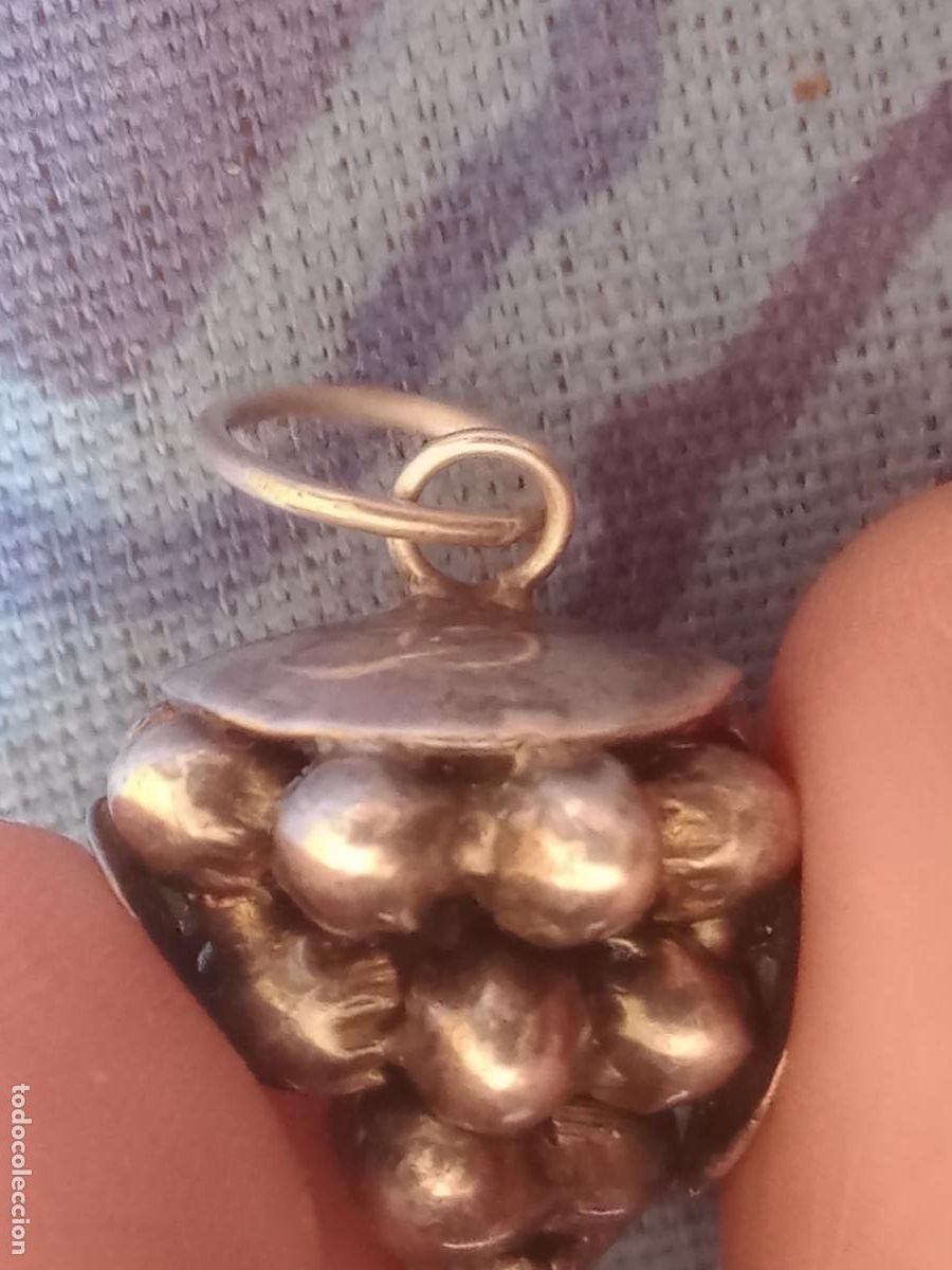 Joyeria: Colgante de plata. Racimo de uvas - Foto 2