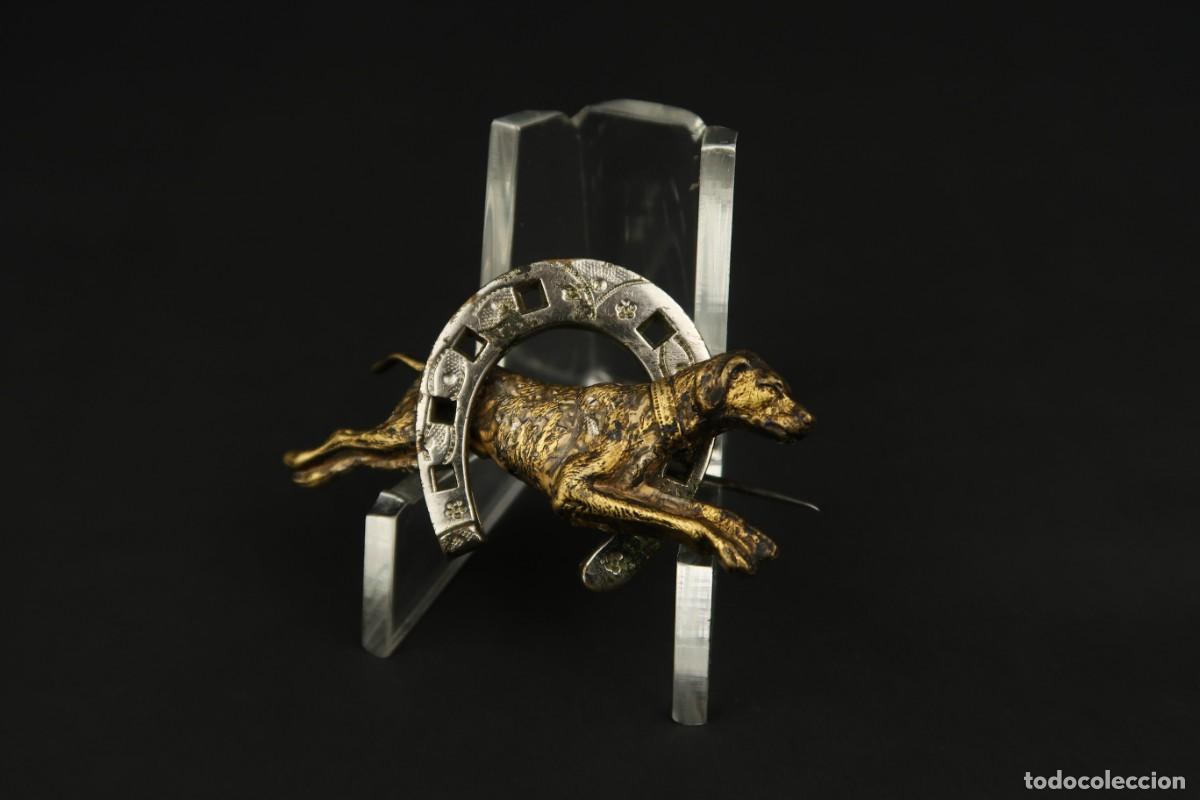 Joyeria: Antiguo Broche Perro con Herradura - Foto 2