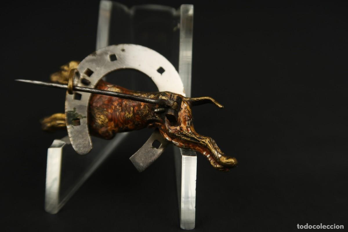 Joyeria: Antiguo Broche Perro con Herradura - Foto 9